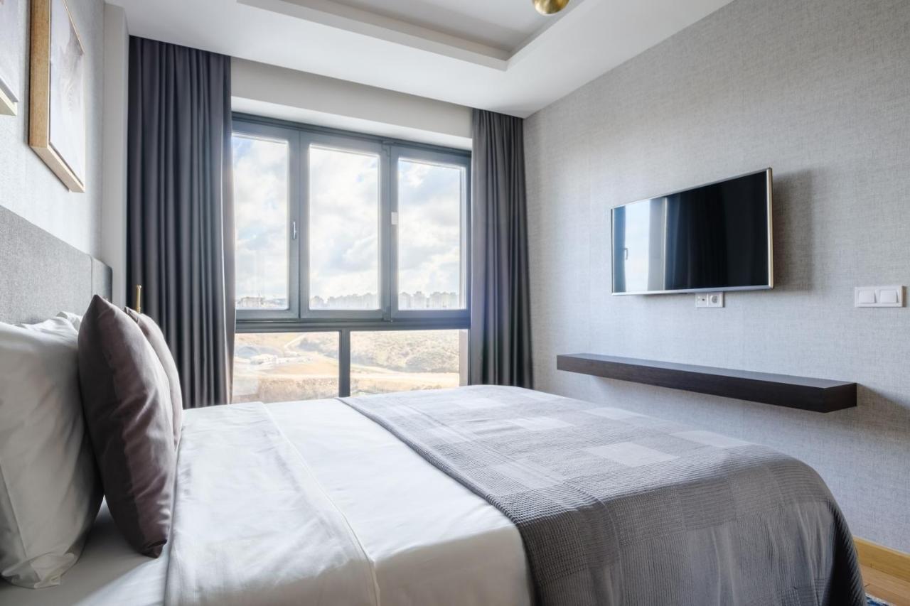 Apartment Grand By Newinn